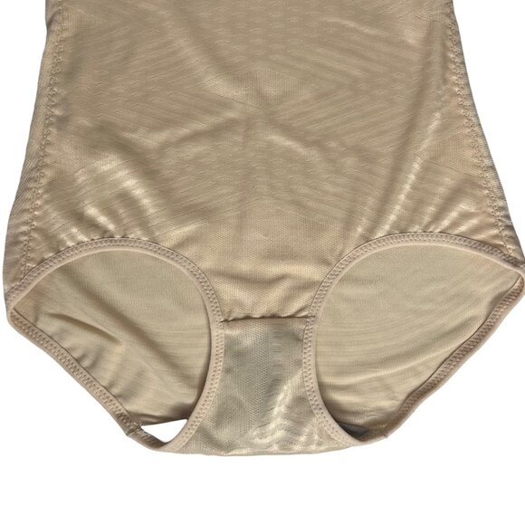 Werena Sports Shapewear Girdle Womens Small Tan New - Picture 4 of 7
